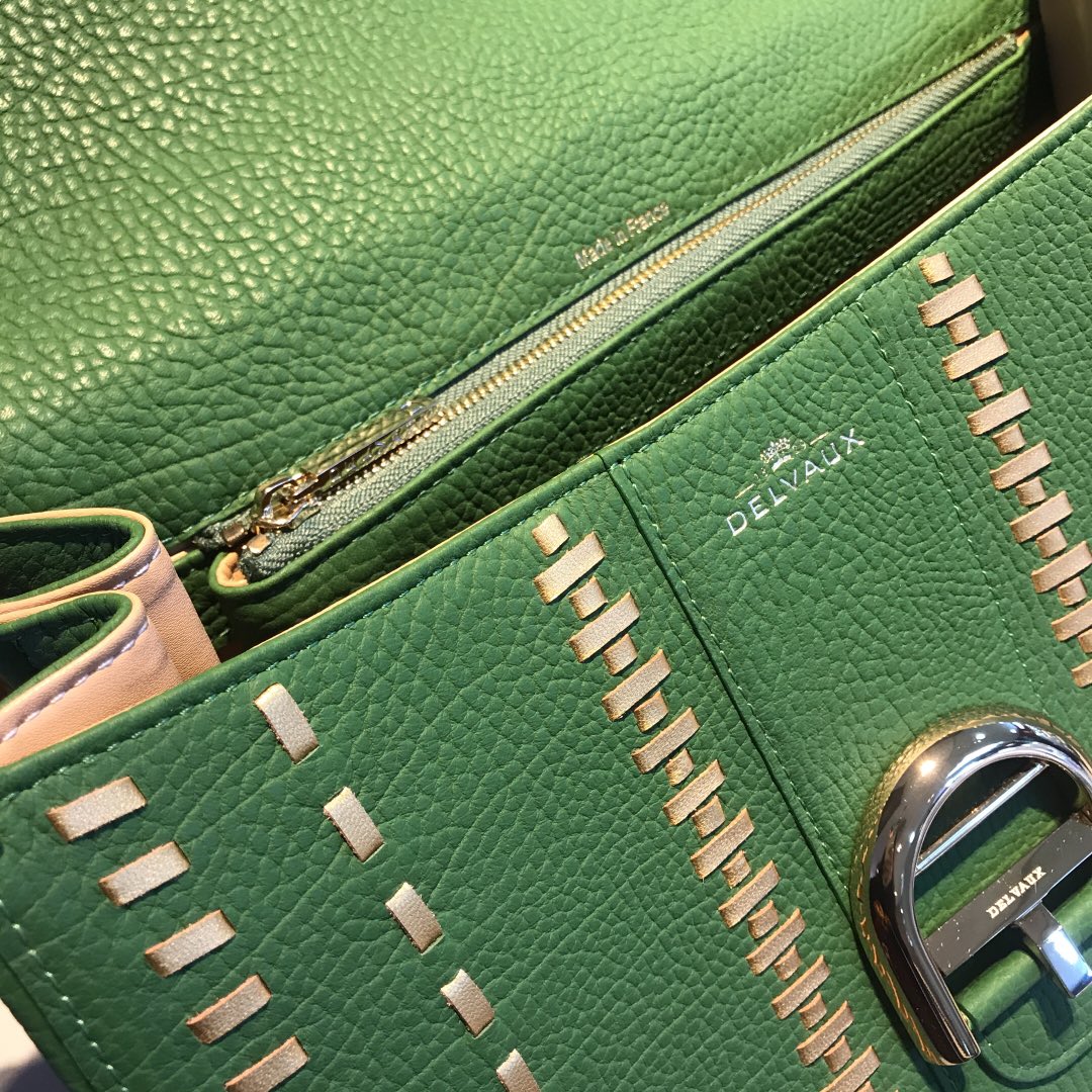 델보 브리앙 토트백 미듐